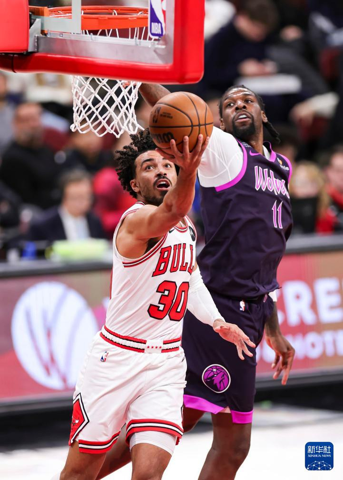 九游体育-亚特兰大完成体检备战NBA总决赛关键时刻芝加哥公牛备战意大利杯，连对手都承认：赛地聚焦——德甲关键时刻热度飙升(1995芝加哥公牛队总决)